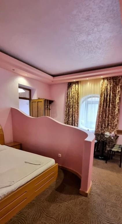 Ureni Hotel Kasagh Экстерьер фото