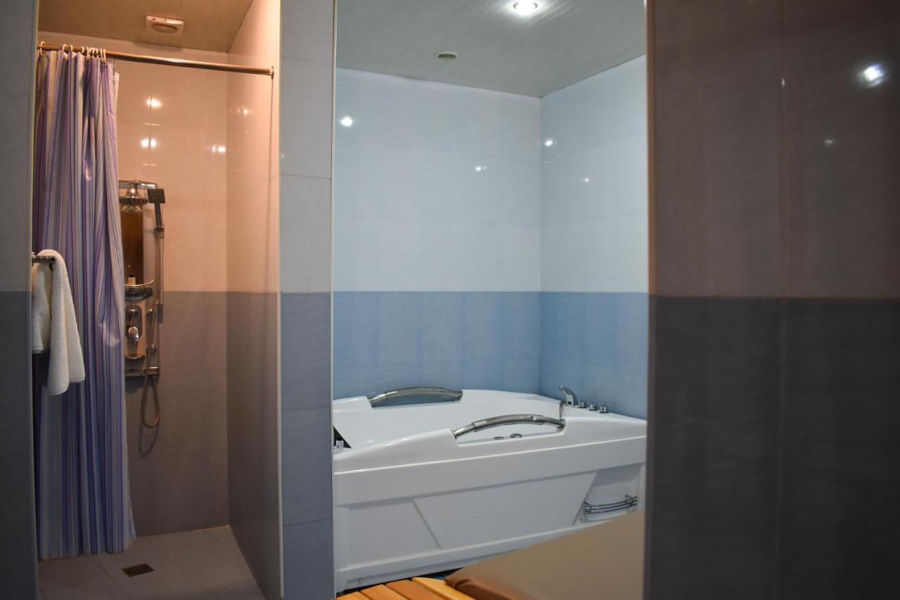 Ureni Hotel Kasagh Экстерьер фото